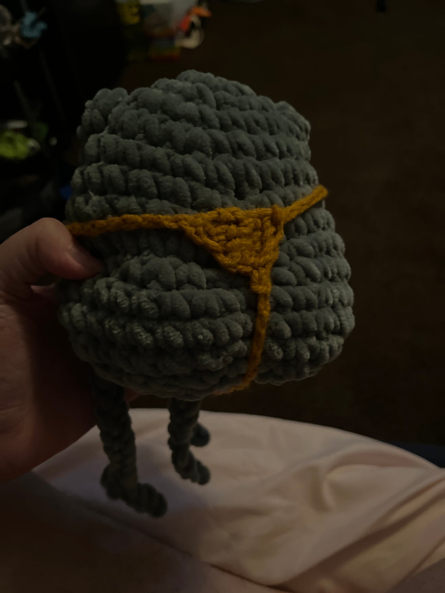Crocheted slutty frog